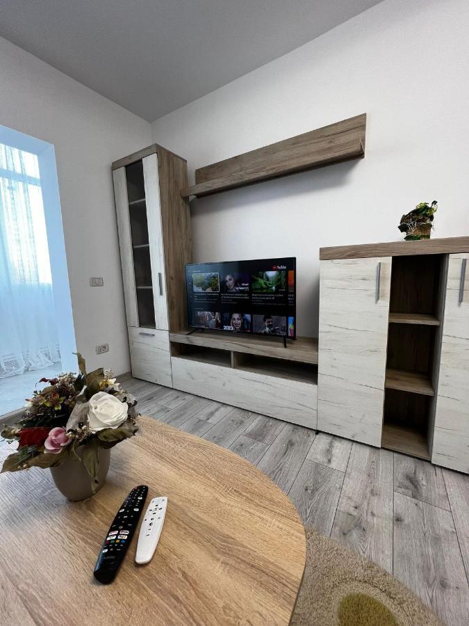 Cozy Urban Accommodation In Beautiful Suceava Dış mekan fotoğraf